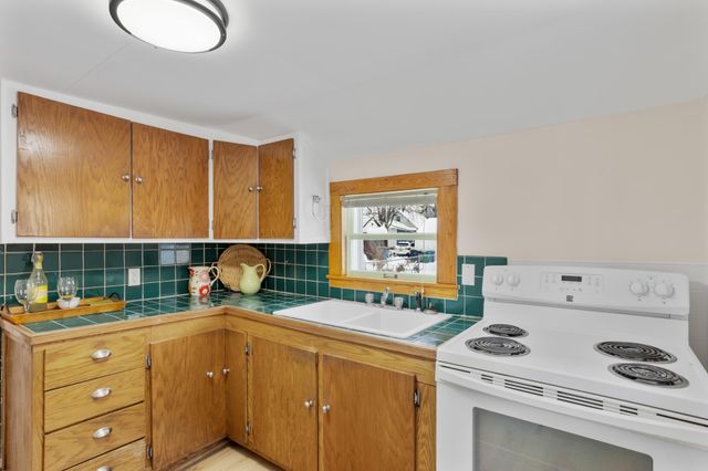 4047 38th Avenue S, Minneapolis, MN 55406