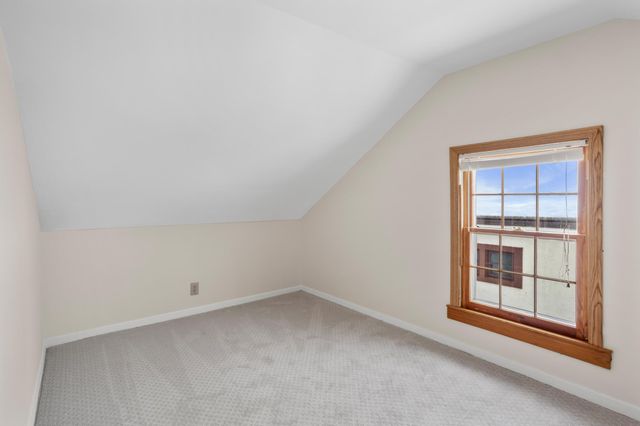 4047 38th Avenue S, Minneapolis, MN 55406