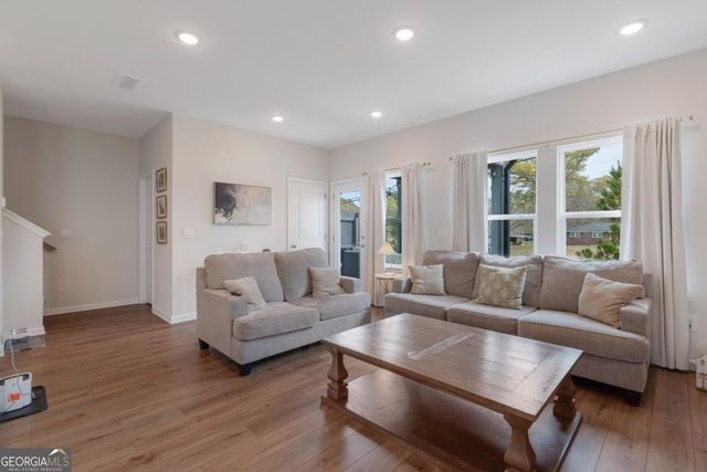 2486 Rocky City Ln, Snellville, GA 30078