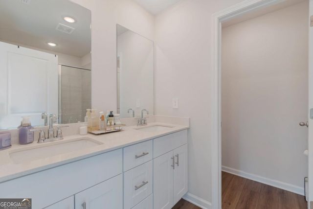 2486 Rocky City Ln, Snellville, GA 30078