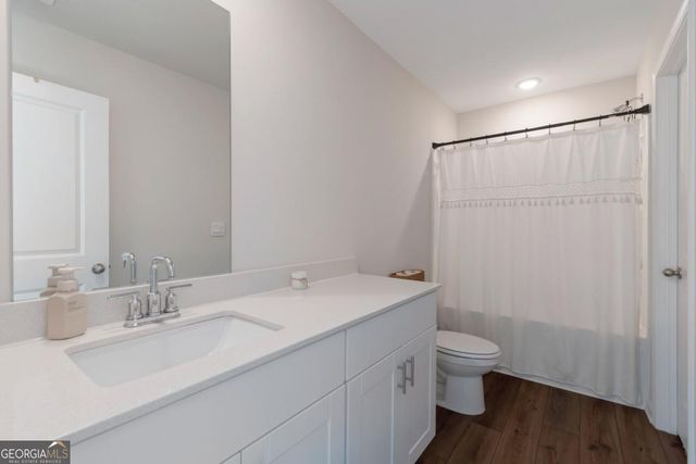 2486 Rocky City Ln, Snellville, GA 30078