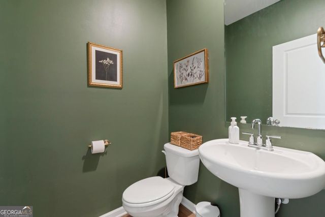 2486 Rocky City Ln, Snellville, GA 30078