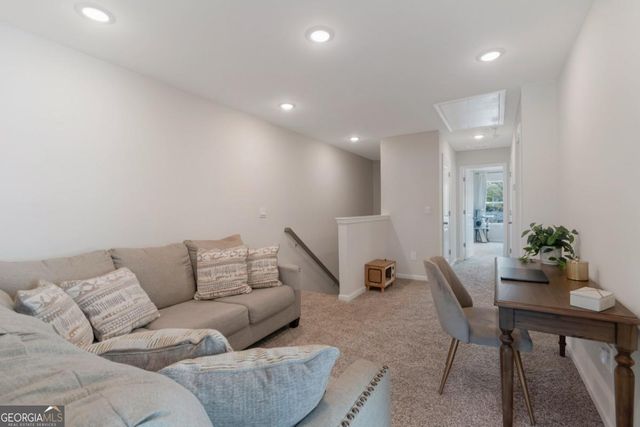 2486 Rocky City Ln, Snellville, GA 30078