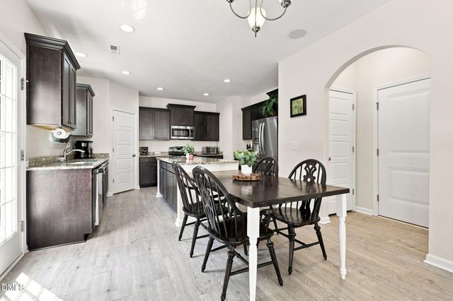 8109 Fieldcrest Lane, Fuquay Varina, NC 27526