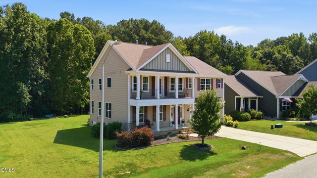 8109 Fieldcrest Lane, Fuquay Varina, NC 27526