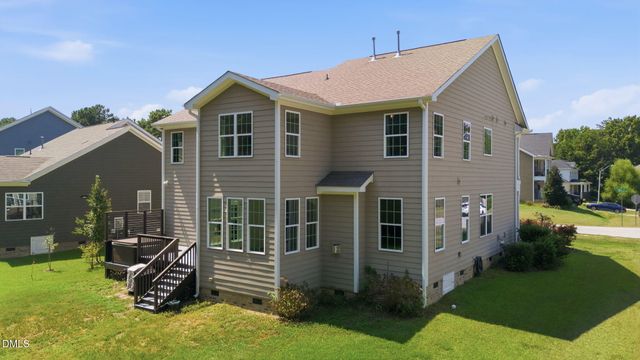 8109 Fieldcrest Lane, Fuquay Varina, NC 27526