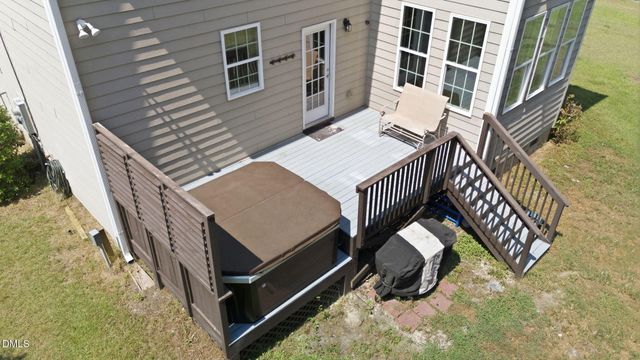 8109 Fieldcrest Lane, Fuquay Varina, NC 27526