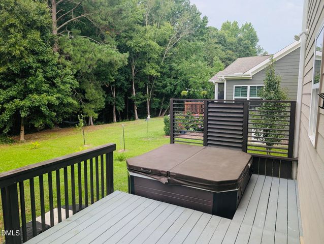 8109 Fieldcrest Lane, Fuquay Varina, NC 27526