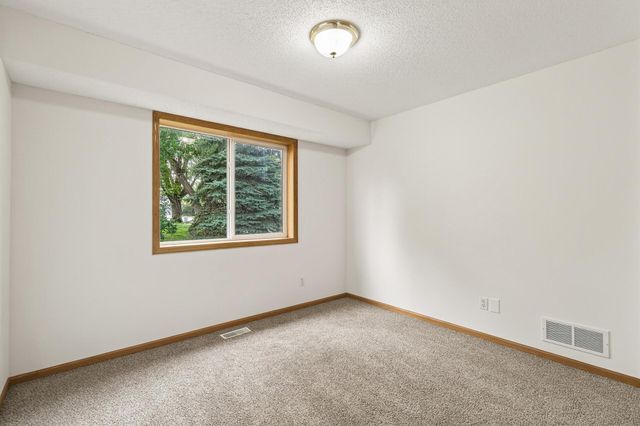 11023 Frankfort Parkway NE, Saint Michael, MN 55376