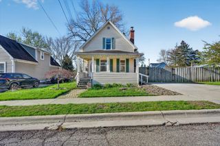 913 Cedar Street, St. Clair, MI 48079