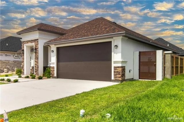 813 N Trinity Street, Edinburg, TX 78541