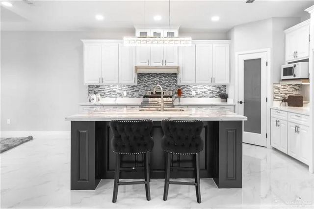 813 N Trinity Street, Edinburg, TX 78541