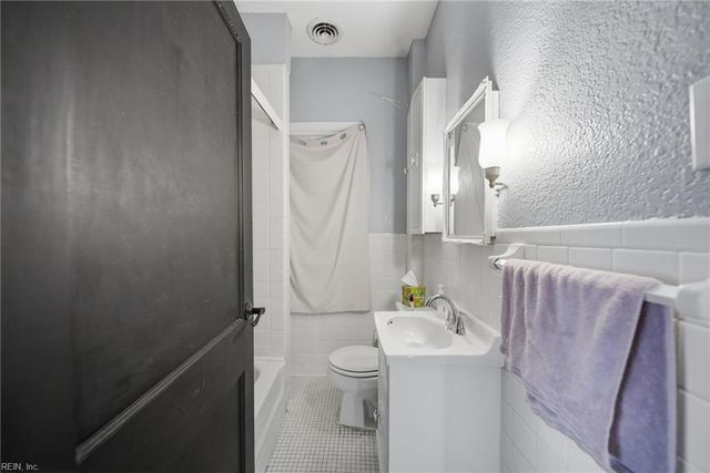 2802 Canton AVE, Chesapeake, VA 23325