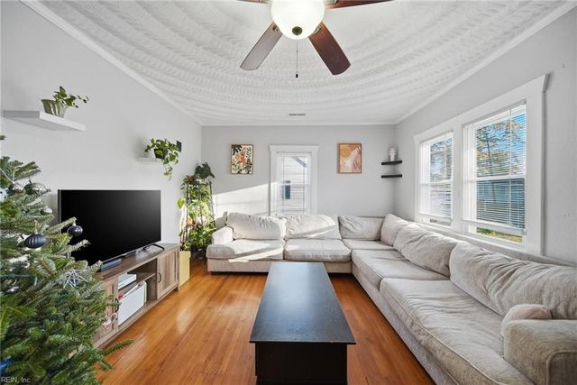 2802 Canton AVE, Chesapeake, VA 23325