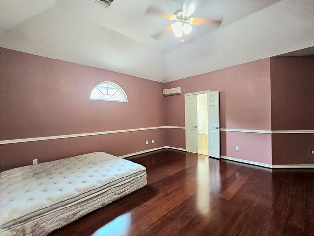1210 Autumn Drive, Mansfield, TX 76063
