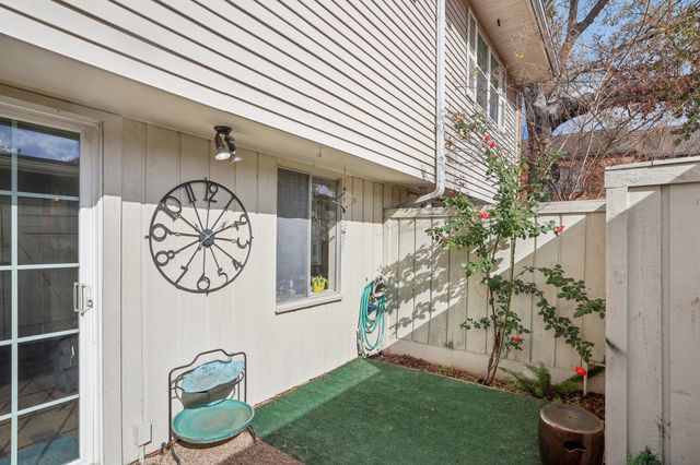 6355 Del Monte Drive 64, Houston, TX 77057