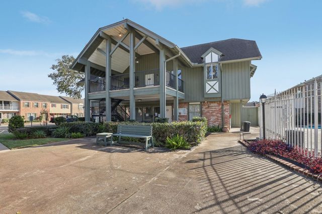 6355 Del Monte Drive 64, Houston, TX 77057