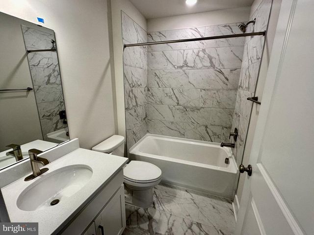 1801 HARVEST DR, Winchester, VA 22601