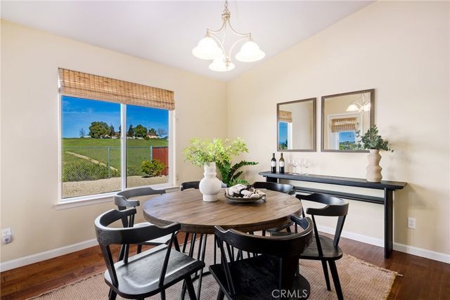 5995 Black Tail Place, Paso Robles, CA 93446