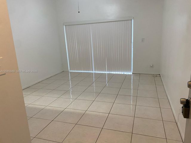 5612 Rock Island Rd 167, Tamarac, FL 33319