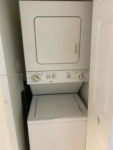 5612 Rock Island Rd 167, Tamarac, FL 33319