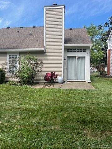 1236 Smugglers Way, Centerville, OH 45459