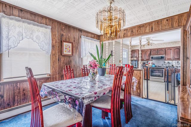 223 N Fulton Avenue, Lindenhurst, NY 11757