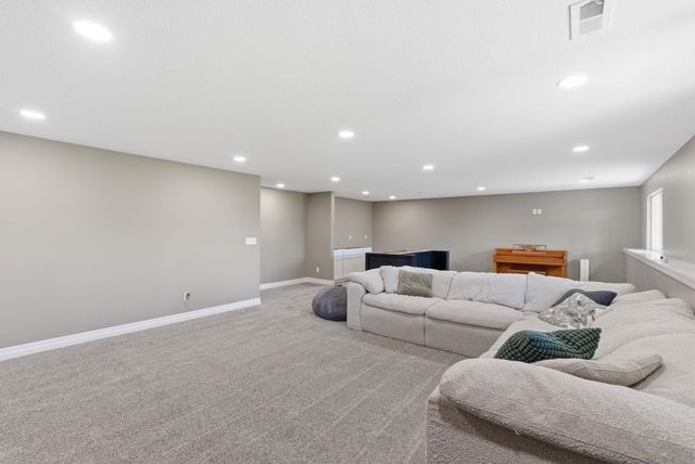 1624 N Bellick Ct, Wichita, KS 67235