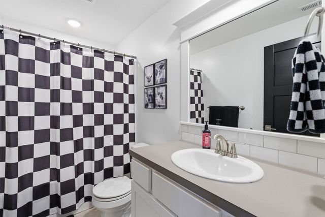 1624 N Bellick Ct, Wichita, KS 67235