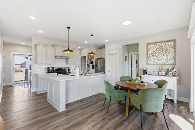 1624 N Bellick Ct, Wichita, KS 67235