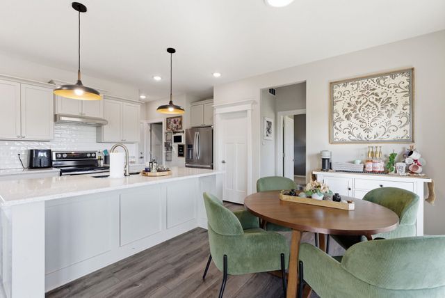 1624 N Bellick Ct, Wichita, KS 67235