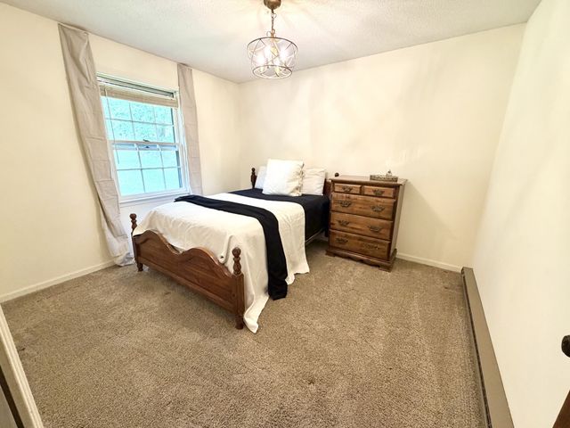 750 Cherokee Dr, New Johnsonville, TN 37134