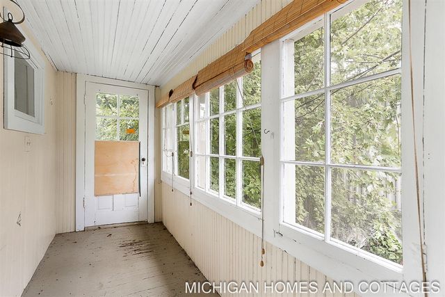 1395 Blue Star Highway, South Haven, MI 49090