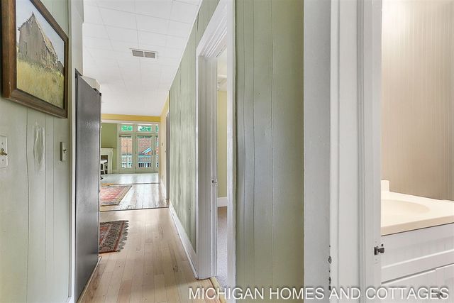1395 Blue Star Highway, South Haven, MI 49090