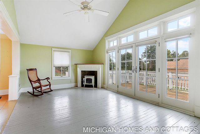 1395 Blue Star Highway, South Haven, MI 49090