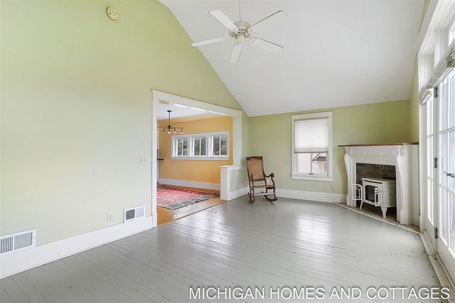1395 Blue Star Highway, South Haven, MI 49090