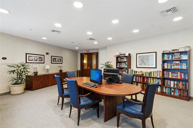 19501 W COUNTRY CLUB DR 2506, Aventura, FL 33180