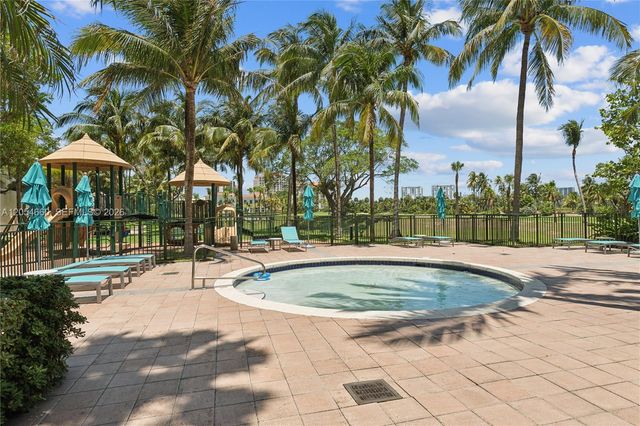 19501 W COUNTRY CLUB DR 2506, Aventura, FL 33180