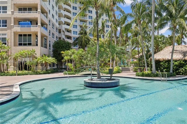 19501 W COUNTRY CLUB DR 2506, Aventura, FL 33180