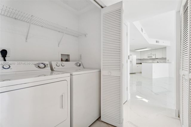 19501 W COUNTRY CLUB DR 2506, Aventura, FL 33180