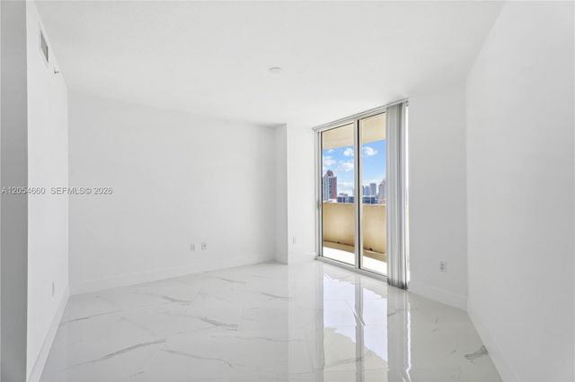 19501 W COUNTRY CLUB DR 2506, Aventura, FL 33180