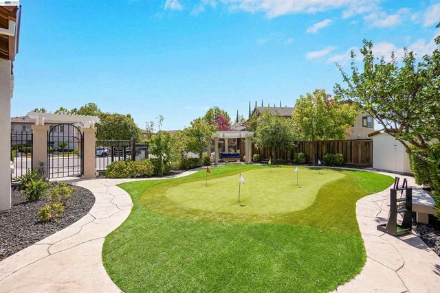 227 Olivia Ct, San Ramon, CA 94582