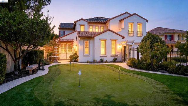 227 Olivia Ct, San Ramon, CA 94582