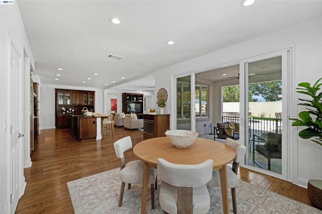 227 Olivia Ct, San Ramon, CA 94582