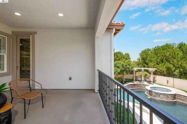 227 Olivia Ct, San Ramon, CA 94582