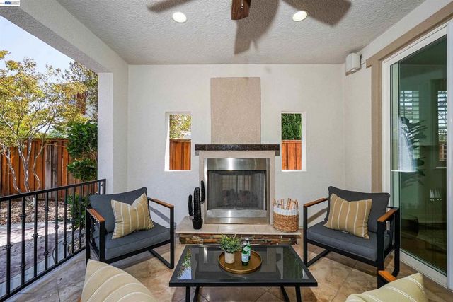 227 Olivia Ct, San Ramon, CA 94582