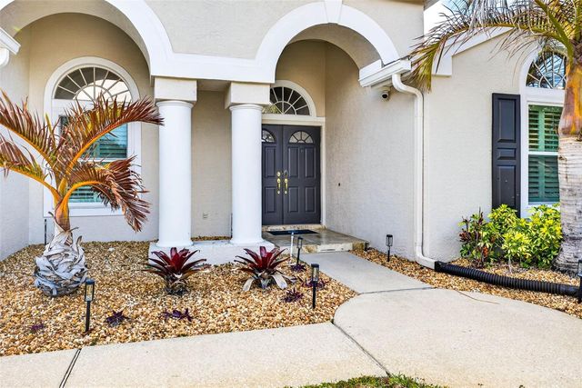 9608 WOODBAY DRIVE, Tampa, FL 33626