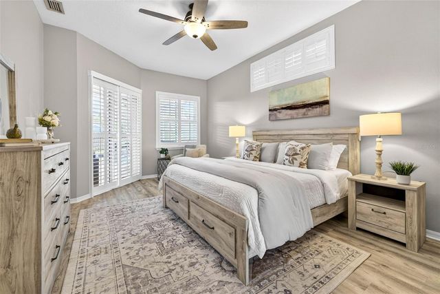 9608 WOODBAY DRIVE, Tampa, FL 33626