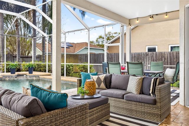 9608 WOODBAY DRIVE, Tampa, FL 33626