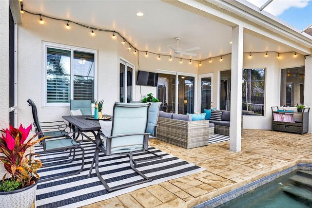 9608 WOODBAY DRIVE, Tampa, FL 33626